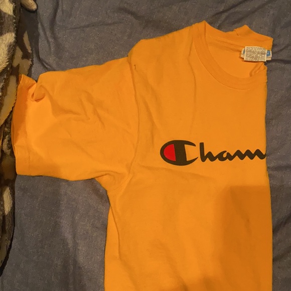 Men’s Champion shirt Size: small color: yellow - Picture 2 of 3